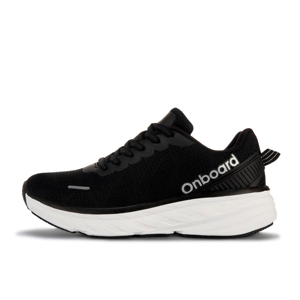 Tenis onboard new arrivals